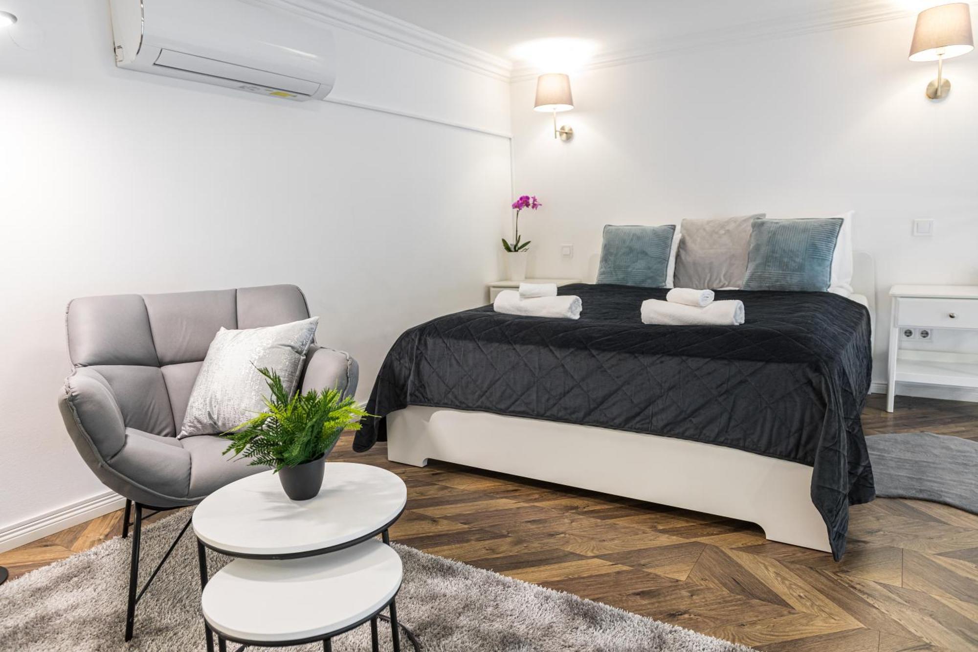 Riverside Suite Budapest Exteriör bild